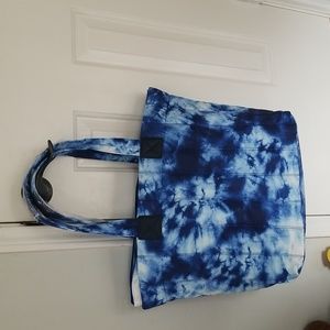 Amazon essentials quilted tote - Brand new